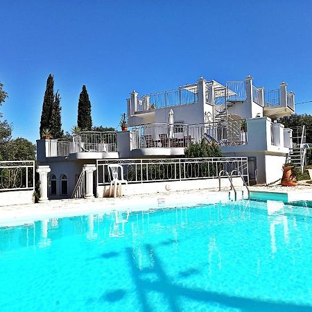 Jalna Apartments By Air Vitesse - Stunning Sea & Mountain Views With Pool - Kassiopi Dış mekan fotoğraf