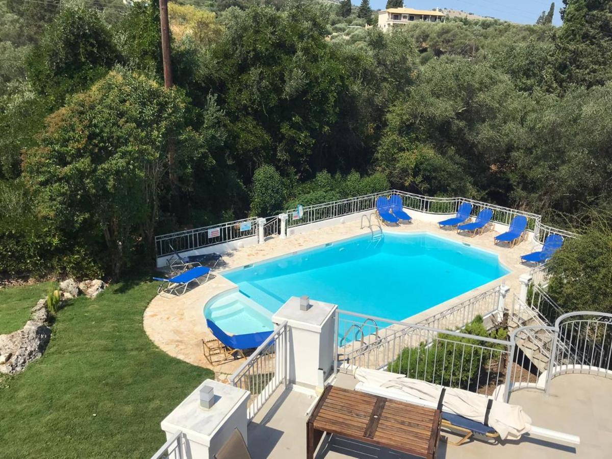 Jalna Apartments By Air Vitesse - Stunning Sea & Mountain Views With Pool - Kassiopi Dış mekan fotoğraf